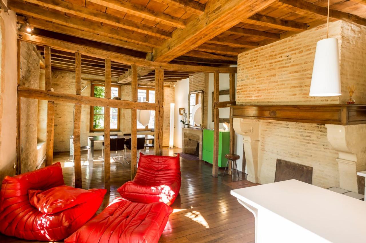 Suite Mana Ohana - Luxe Et Authenticite A 2 Pas De La Place Ducale Avec Parking Prive Charleville-Mézières Kültér fotó