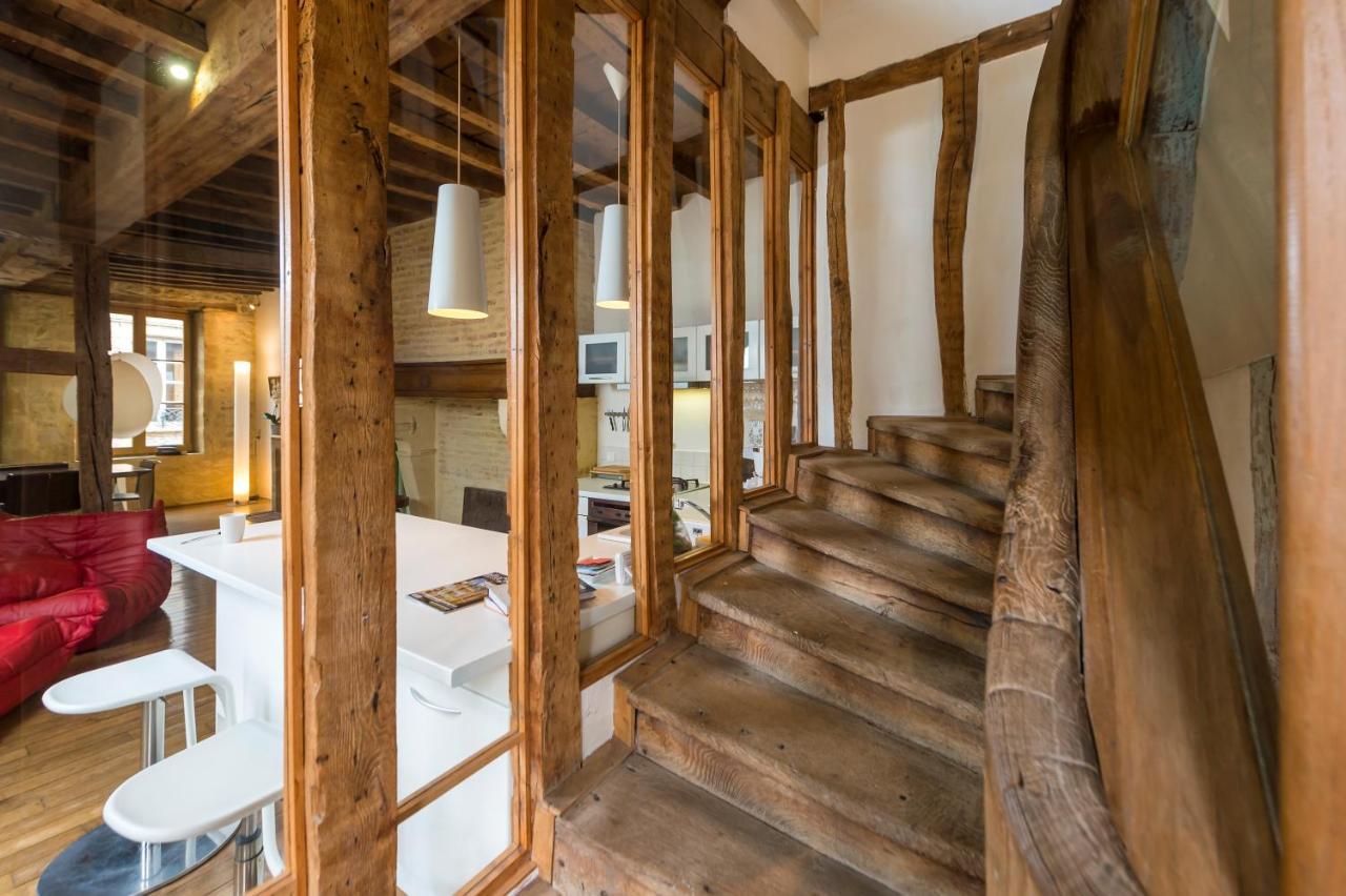 Suite Mana Ohana - Luxe Et Authenticite A 2 Pas De La Place Ducale Avec Parking Prive Charleville-Mézières Kültér fotó